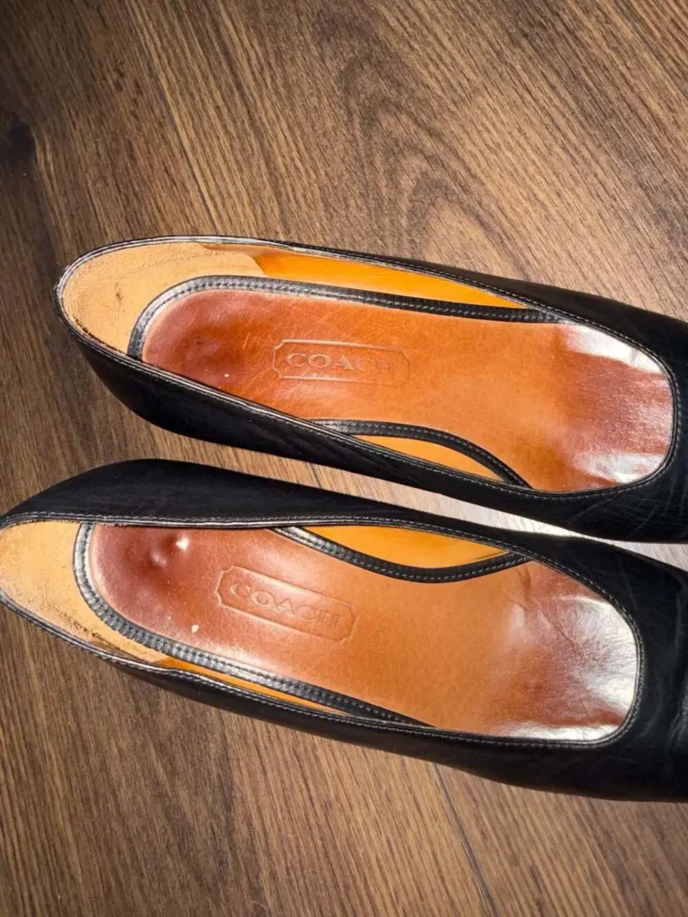 Coach Vintage Made in Italy Black Leather Low Heel Pumps